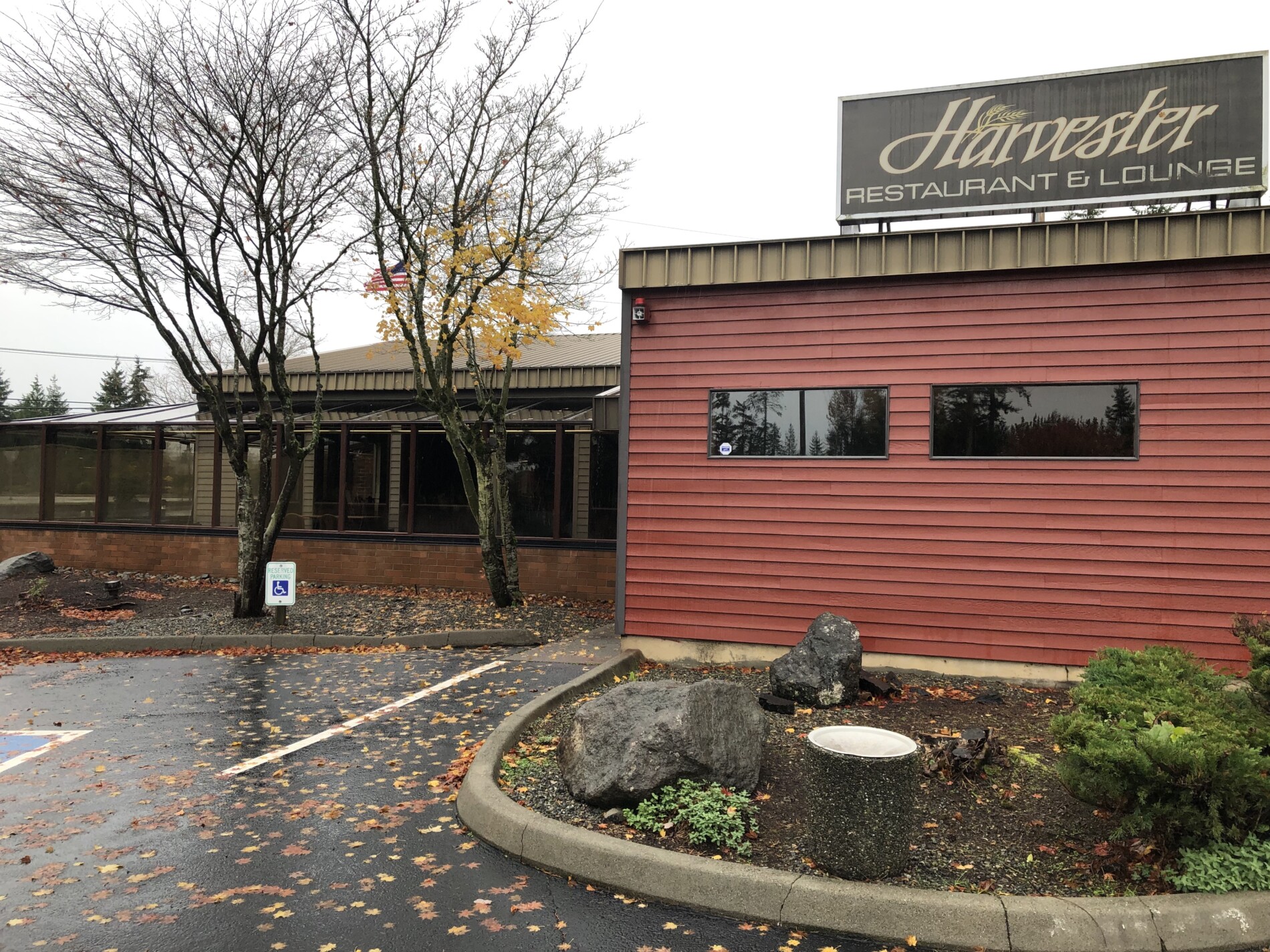 Hello, pancakes! Lease on former Harvester property confirmed Gig