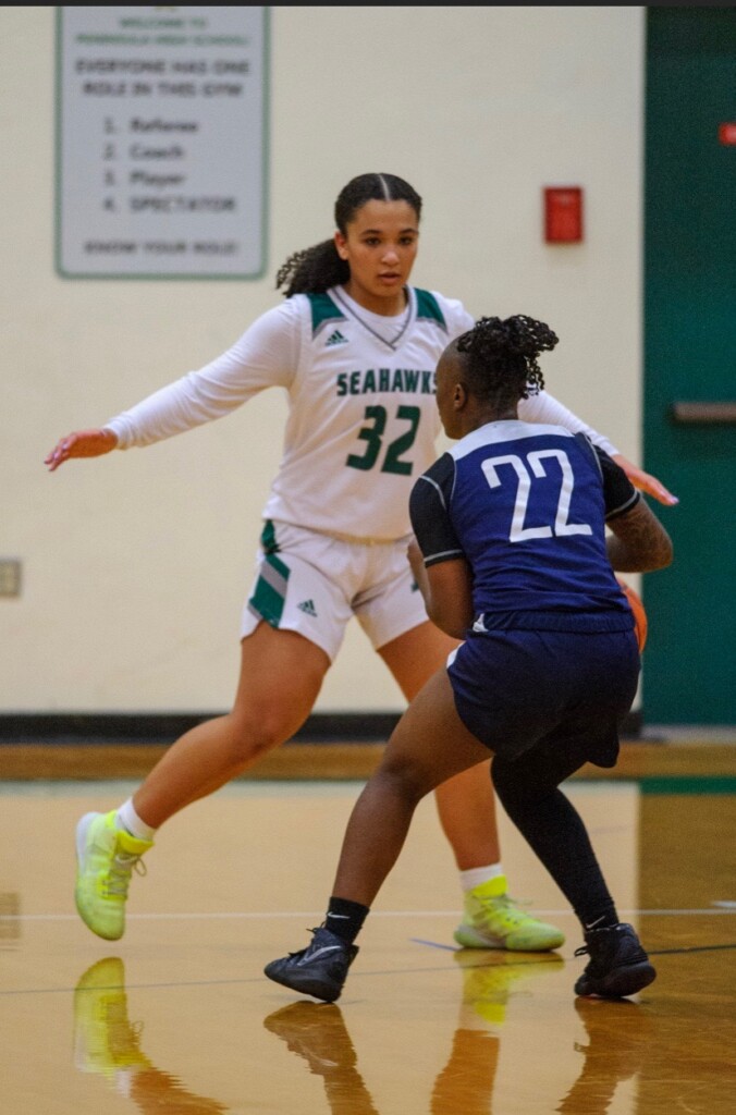 Peninsula's Kaylia Heidelberg scored 27 points in a playoff win over Auburn Mountainview.