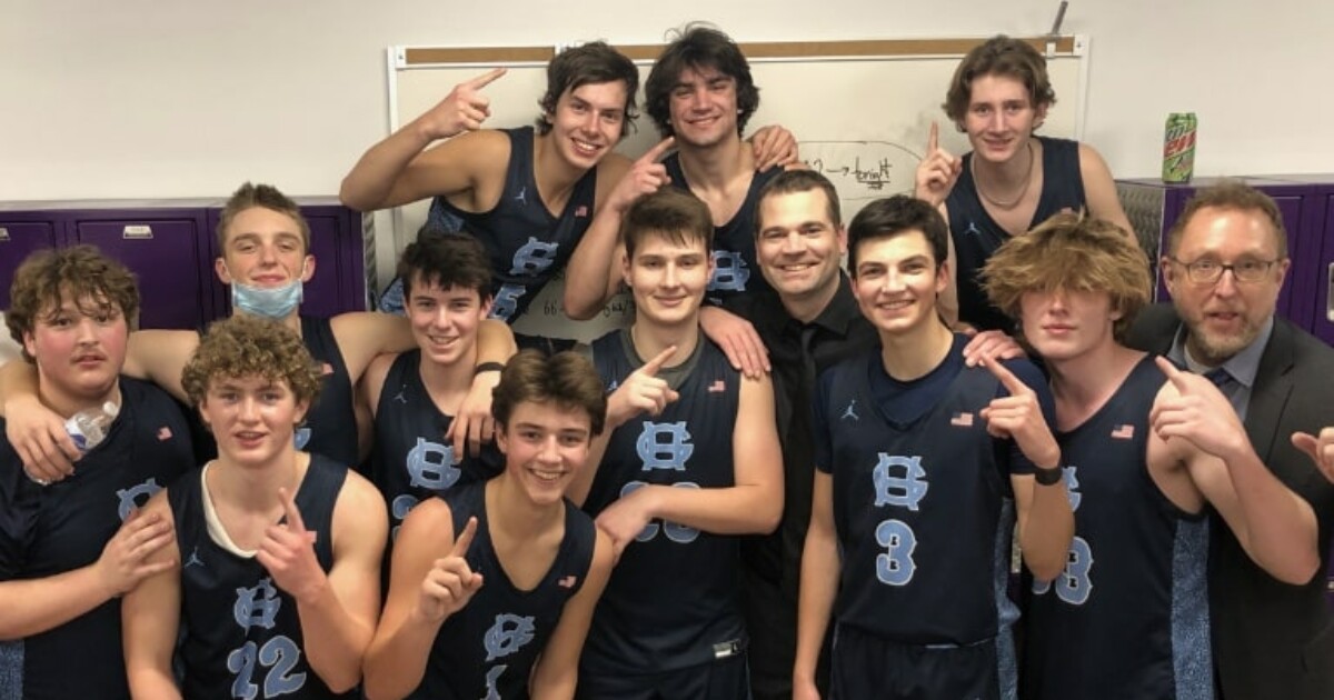 Gig Harbor Tides boys basketball team rode cohesion to state tournament