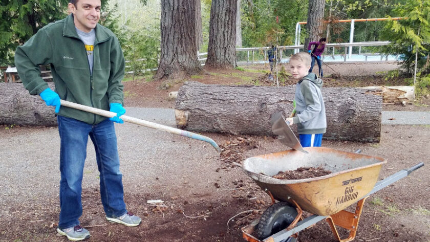 Helping at Parks Appreciation Day is a family affair.