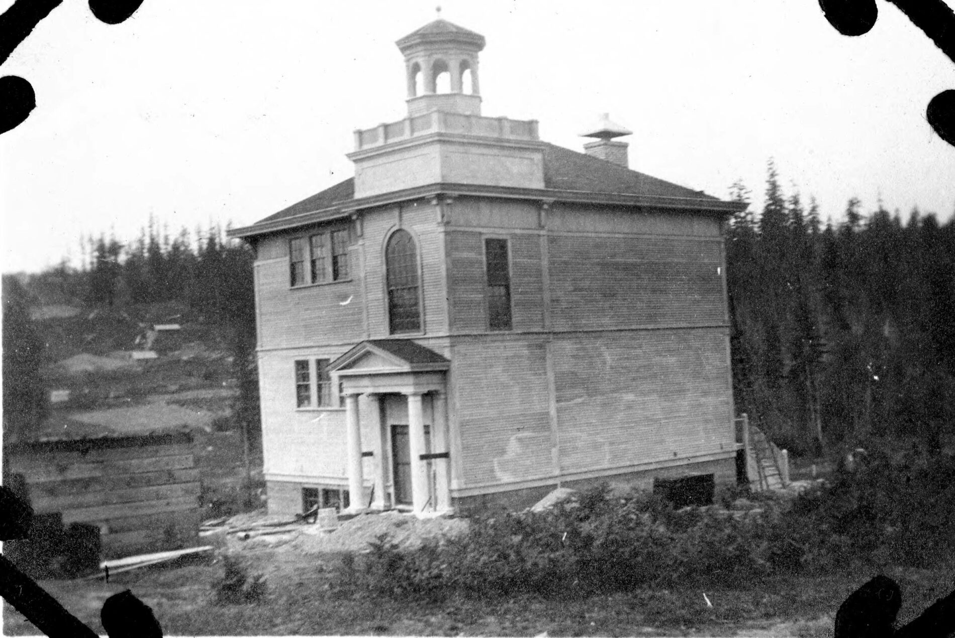Two in Tow & On the Go Get to know Crescent Creek Park Gig Harbor