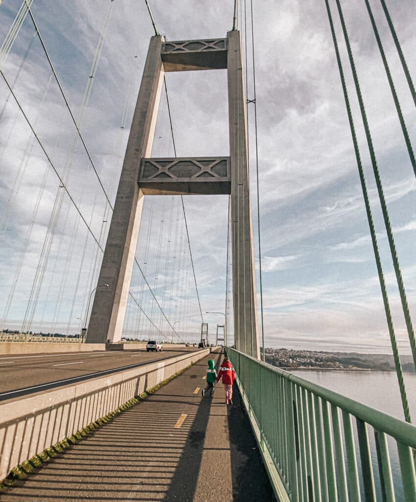 The new bridge opened on July 18, 2007.