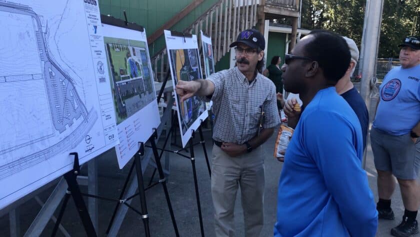 City Senior Engineer Dean Zavack explains plans for Phase 2 and 3.