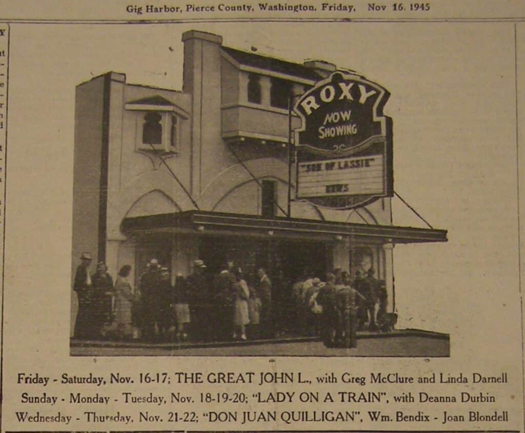 How the Roxy looked in 1945.