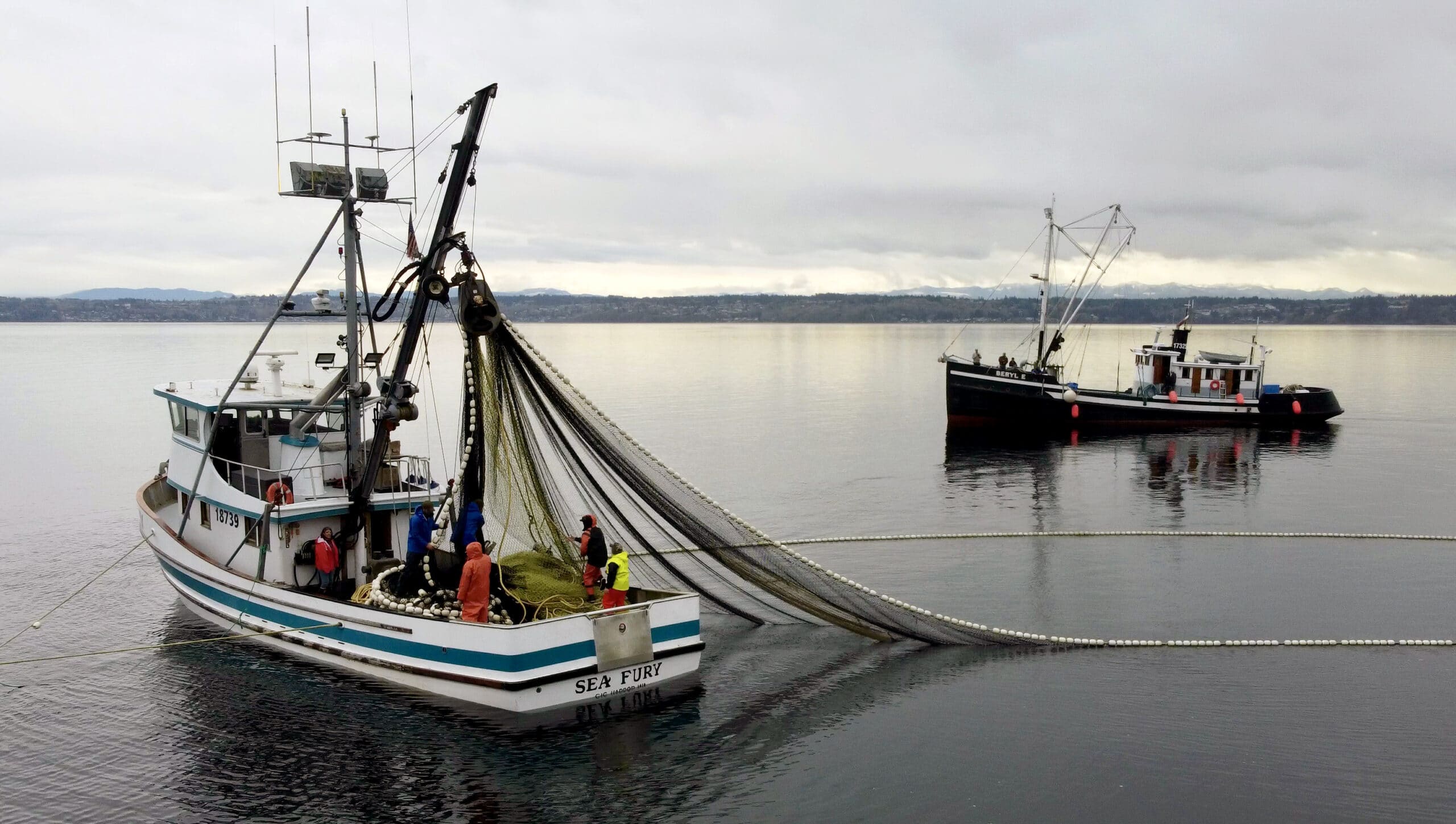 In the Margins, Crew School provides a reality sea trial for commercial  fishing wanabees - Gig Harbor Now