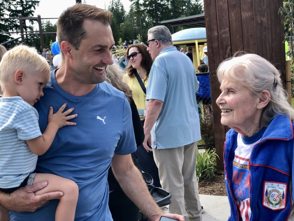 Former Seattle University runner speaks with Doris Heritage. He said she was an inspiration to her athletes.