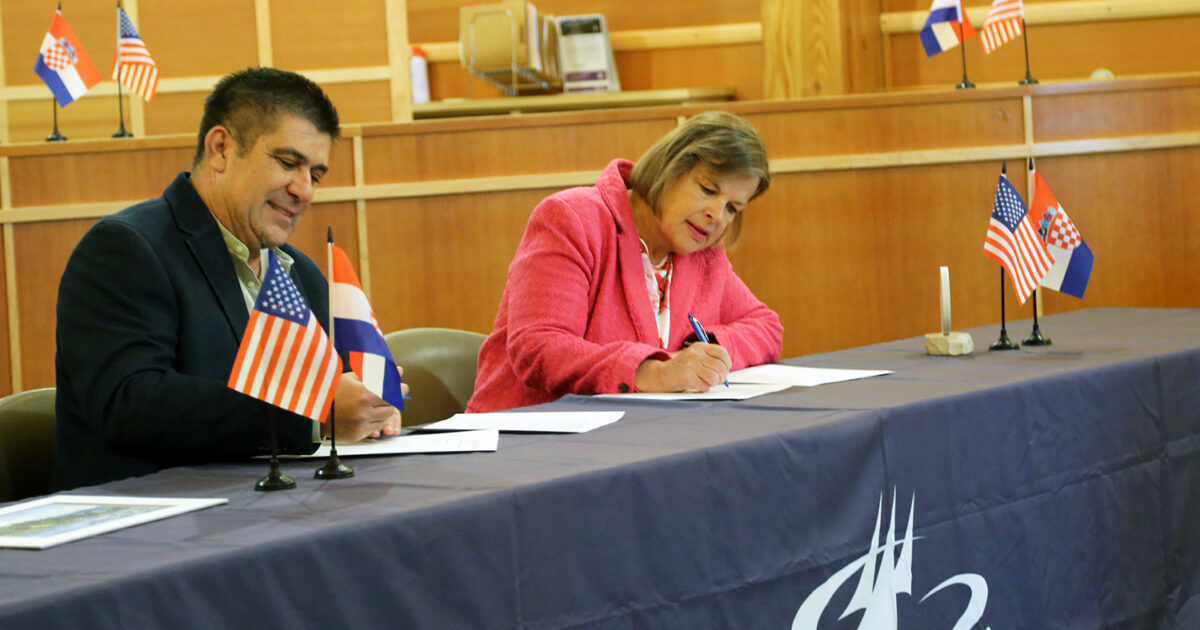 Mayor of Croatian town of Milna visits to extend Sister City agreement - Gig Harbor Now